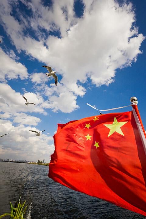 天玑9300霸榜权威AI性能榜！强悍实力引领AI手机发展潮流
